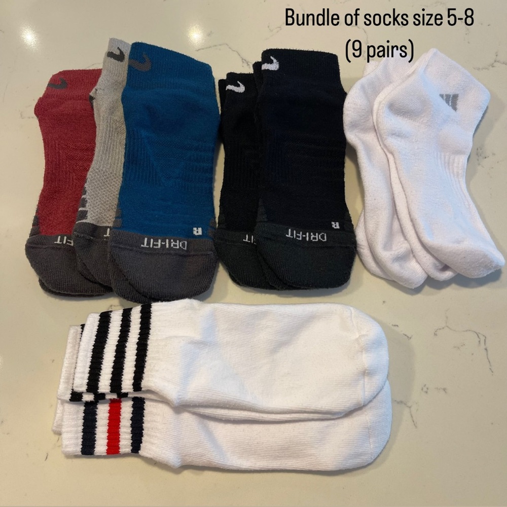 Bundle of socks size 5-8